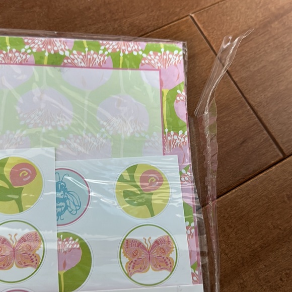 BNWT Lilly Pulitzer notecards and colored pencils rare and HTF - Picture 10 of 13